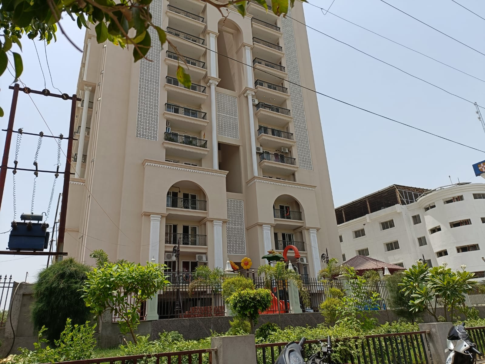 Luxury Flat Gomti Nagar Lucknow