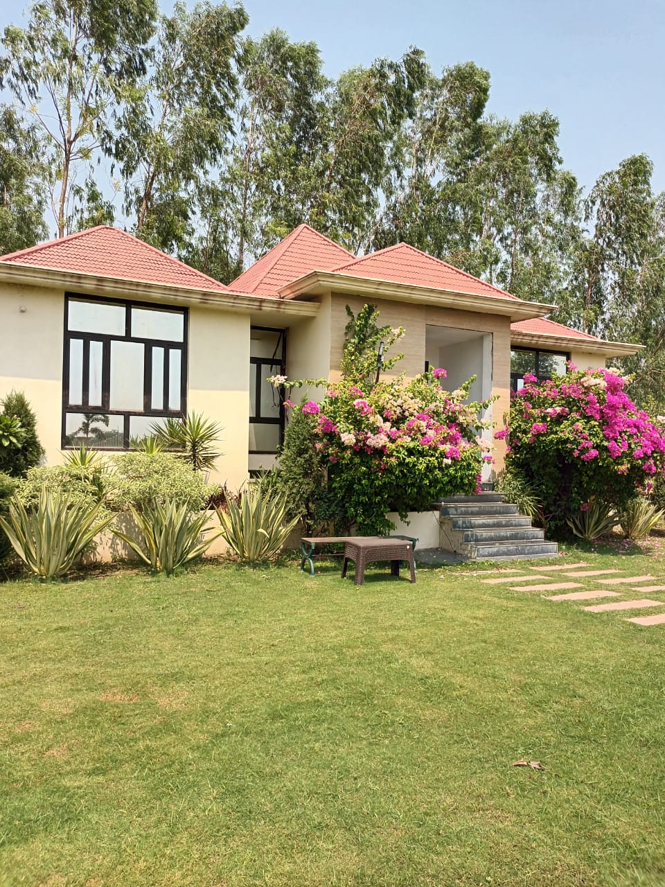 Plot for farm house in lucknow